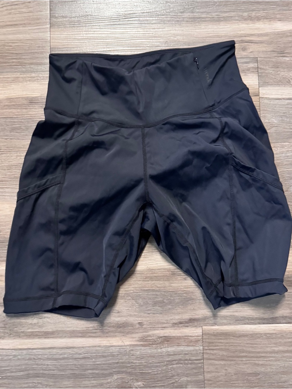WONDERY High-Waist Black Athletic Bike Shorts